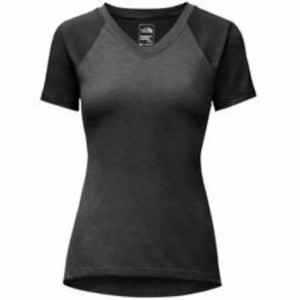 NWT. North Face. Reactor T-Shirt. Black Color. Size Medium. Womens.